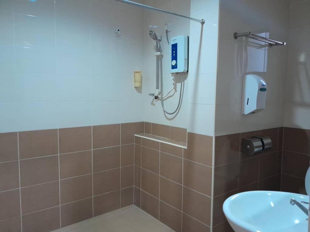 Reintree Lodge Hotel Ίπο Εξωτερικό φωτογραφία